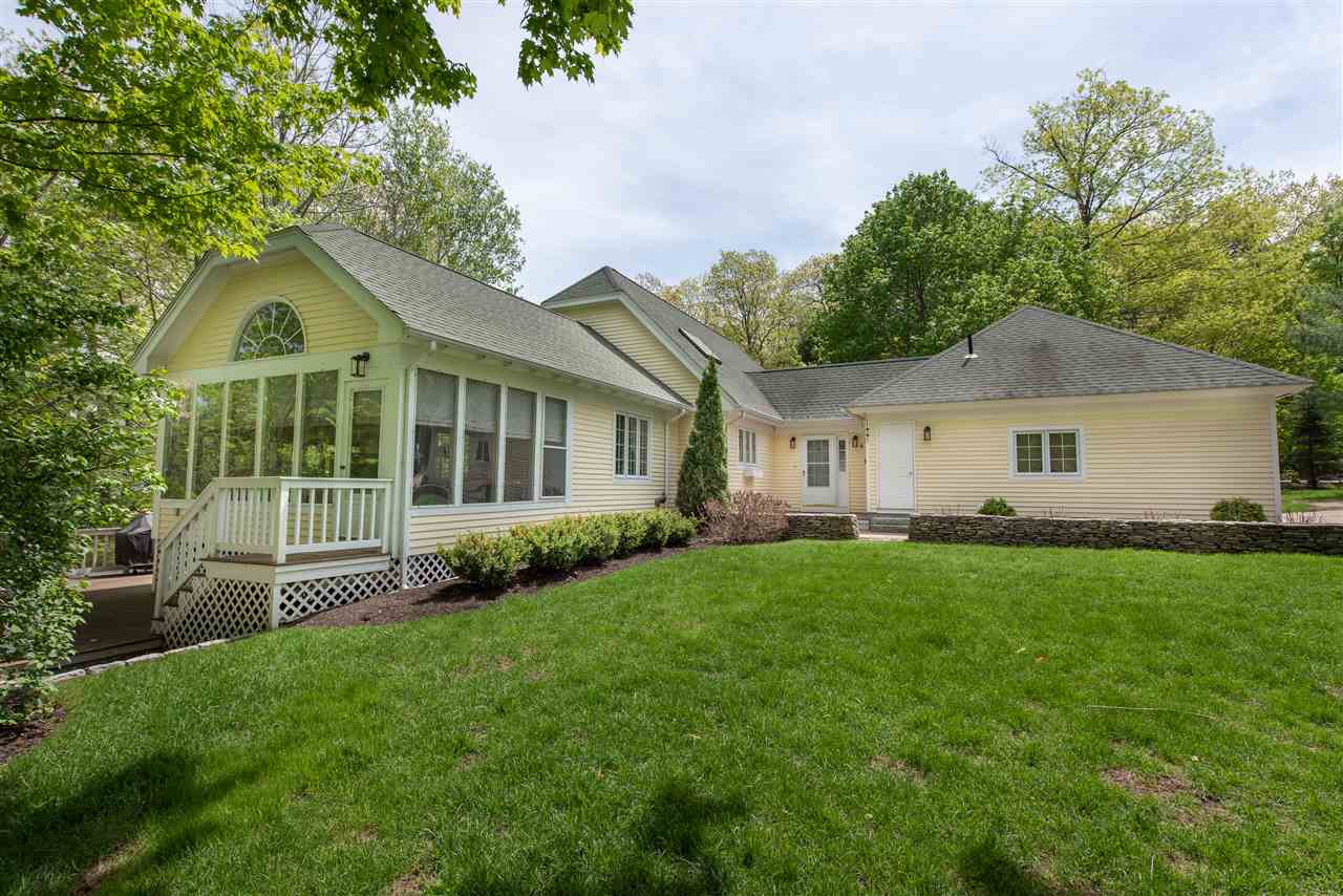 15 Grouse Hollow Road Meredith, NH 03253 - Photo 1 of 37 Gallery Image 1