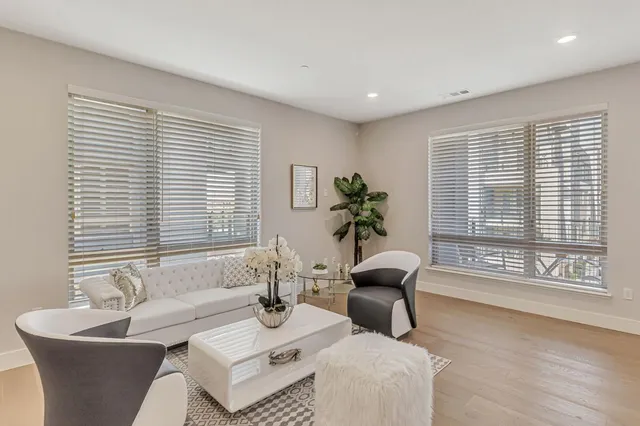 $1,498,000 | 1028 Foster Square Lane, Unit 305, Foster City, CA 94404