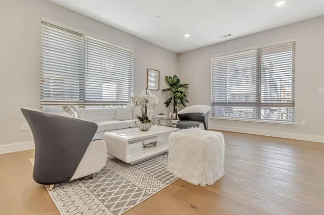 $1,498,000 | 1028 Foster Square Lane, Unit 305, Foster City, CA 94404