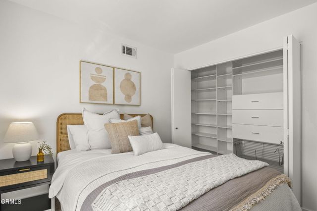 $5,600 | 352 Paine Avenue, Ventura, CA 93003