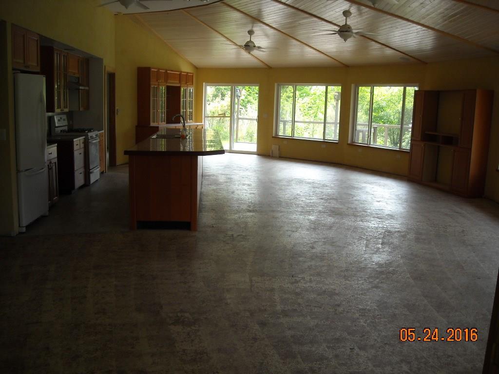 103 Compton Road Economy, PA 15143 - Photo 2 of 25