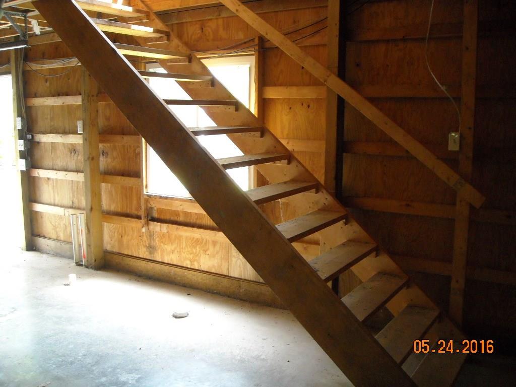 103 Compton Road Economy, PA 15143 - Photo 20 of 25