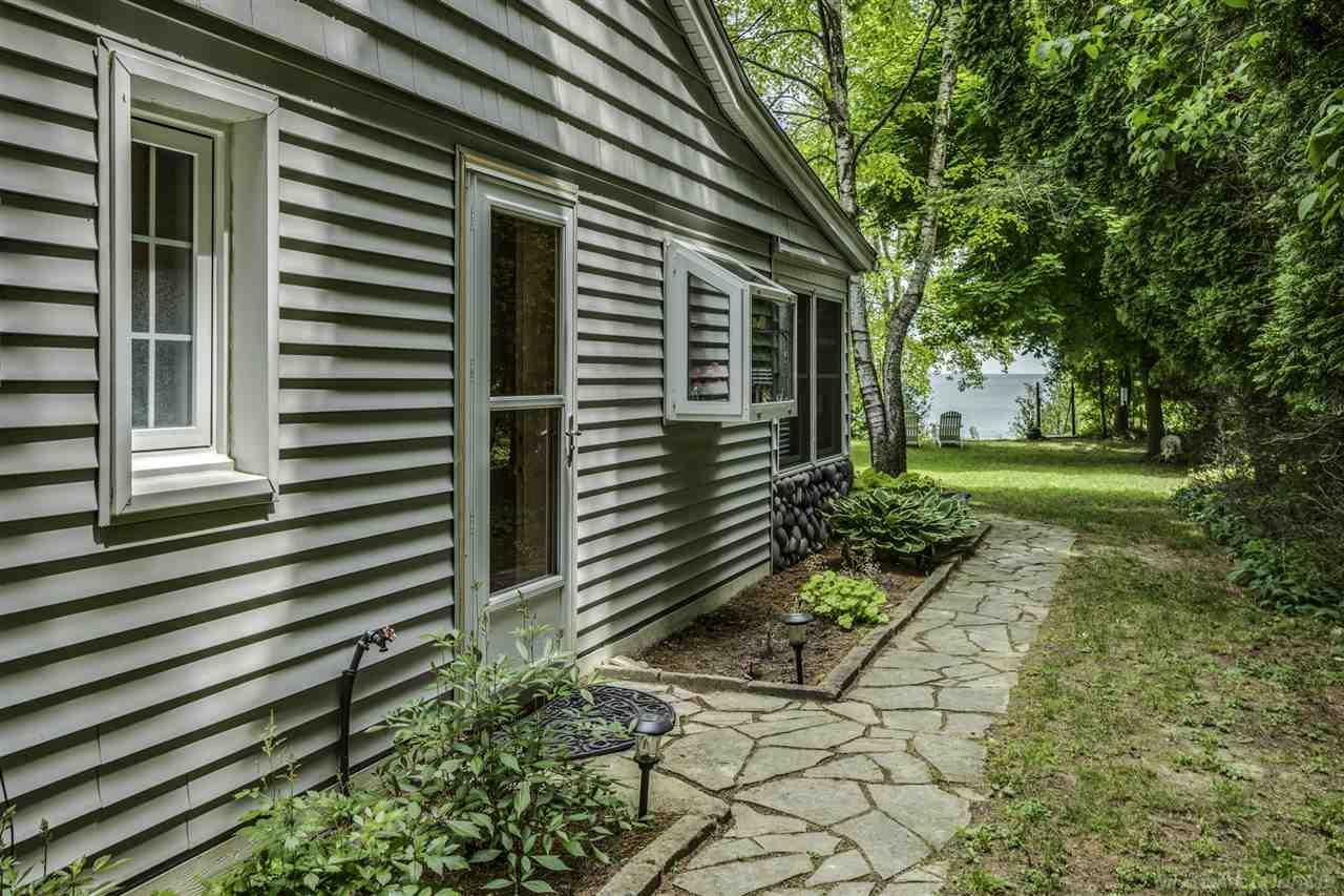 5800 Lakeshore Road Palms, MI 48465 - Photo 10 of 54