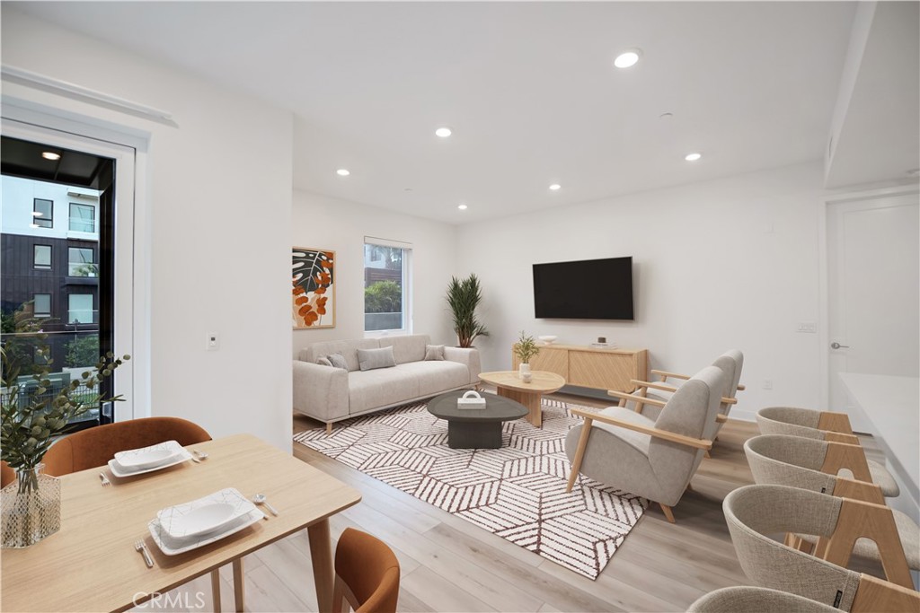 1210 Rivington Irvine, CA 92618 - Photo 2 of 41 Gallery Image 2