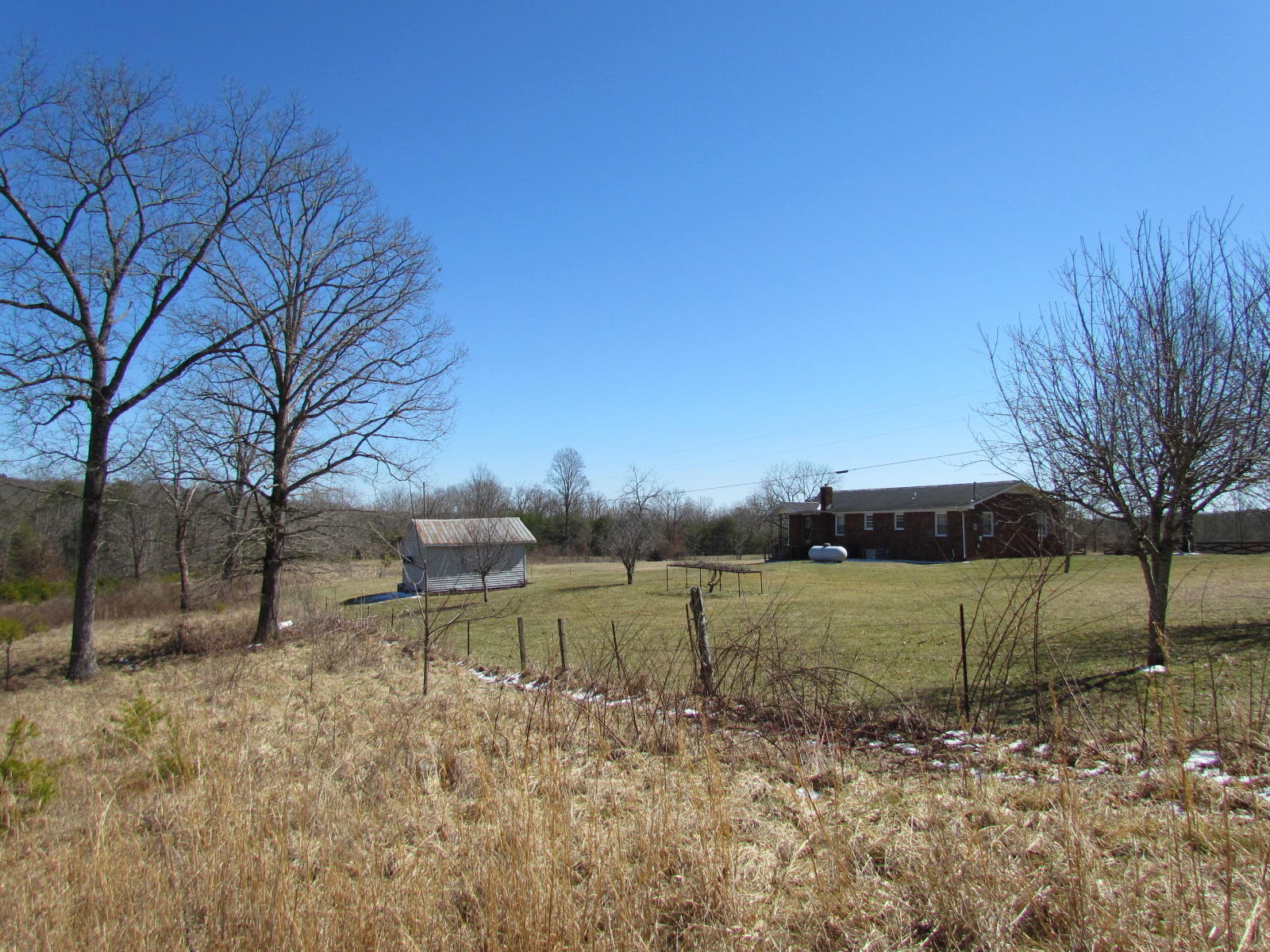 1408 Pryor Ridge Road Tracy City, TN 37387 - Photo 15 of 32 Back settting.JPG