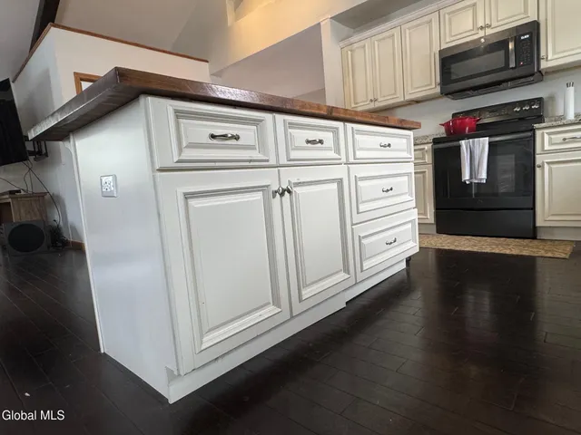 $420,000 | 621 Putts Pond Road, Ticonderoga, NY 12883