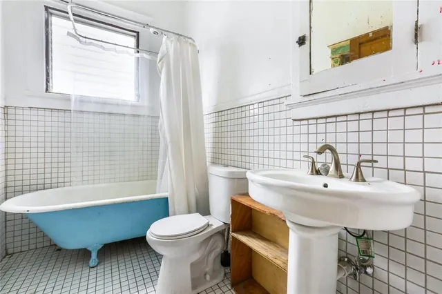 $1,200 | 1925 Arts Street, New Orleans, LA 70117