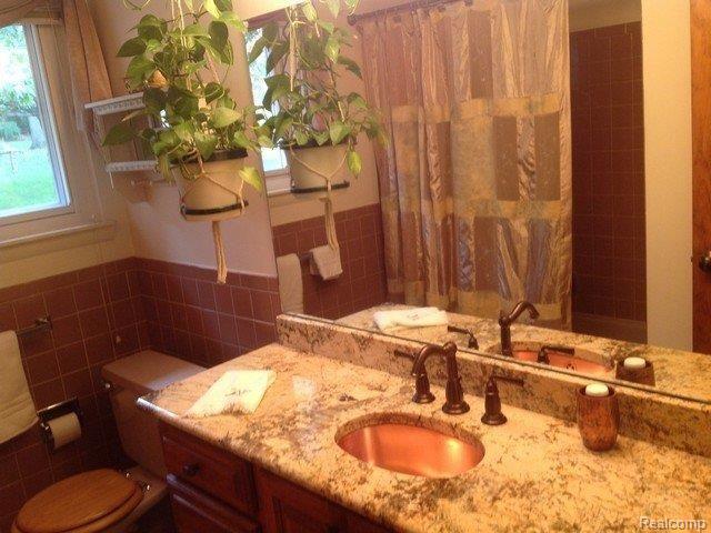 4631 Maybee Road Clarkston, MI 48348 - Photo 13 of 17 photo 4.JPG