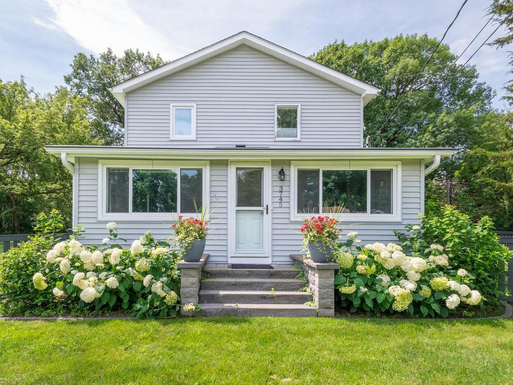 3745 Togo Road Wayzata, MN 55391 - Photo 4 of 35