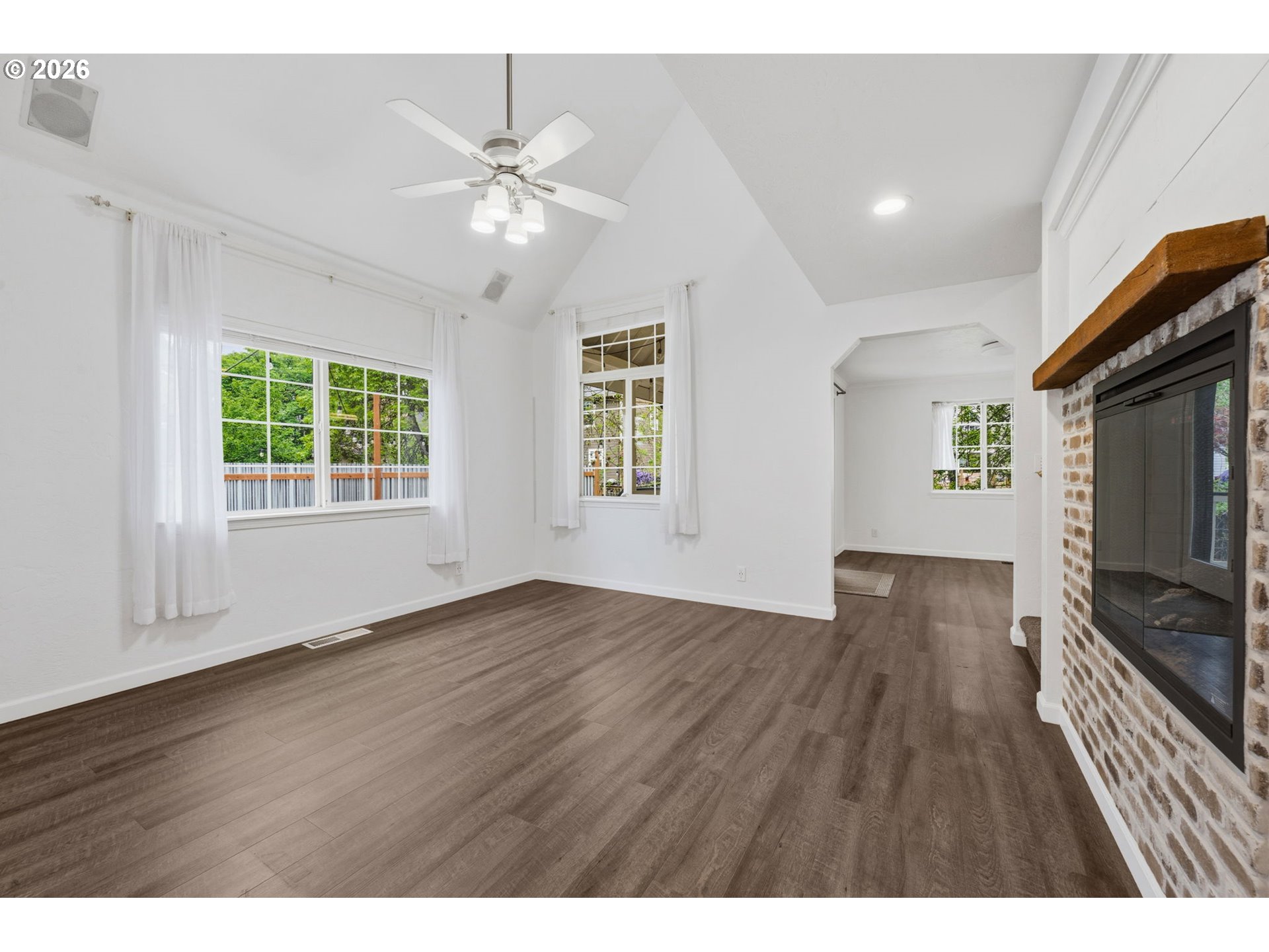 4410 Spring Meadow Avenue Eugene, OR 97404 - Photo 12 of 42