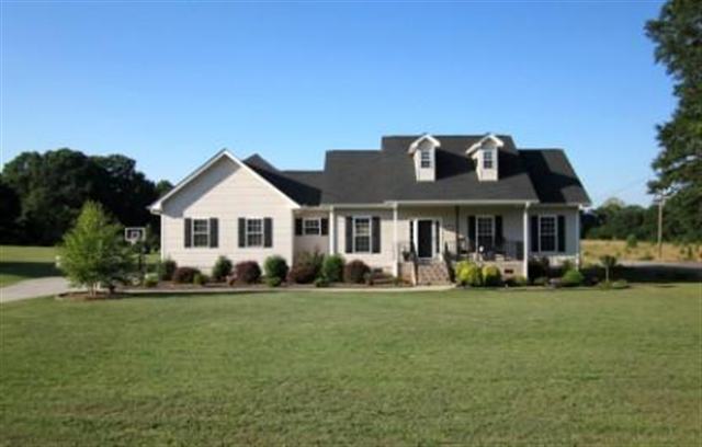4024 Old Portman Road Anderson, SC 29626 - Photo 1 of 18