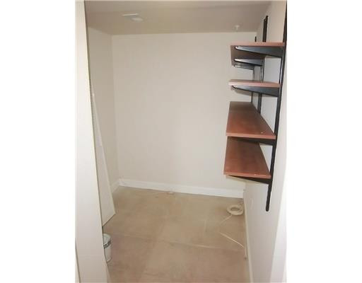 1401 Bay Road, Unit 302 Miami Beach, FL 33139 - Photo 15 of 19 Exterior Front