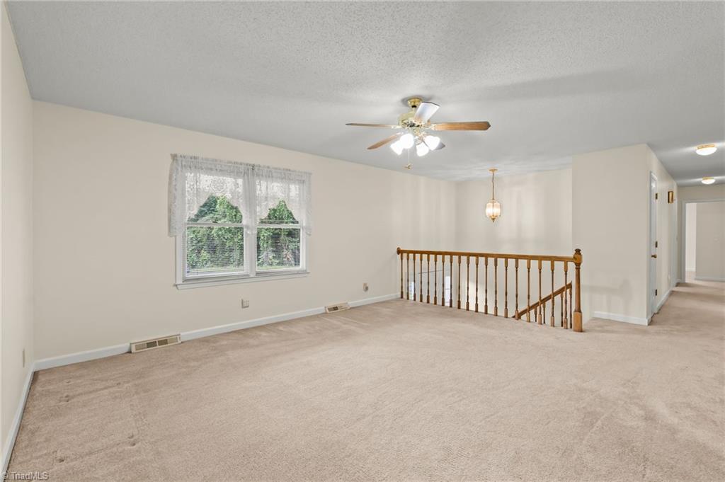 482 Motsinger Road Winston-Salem, NC 27107 - Photo 10 of 34
