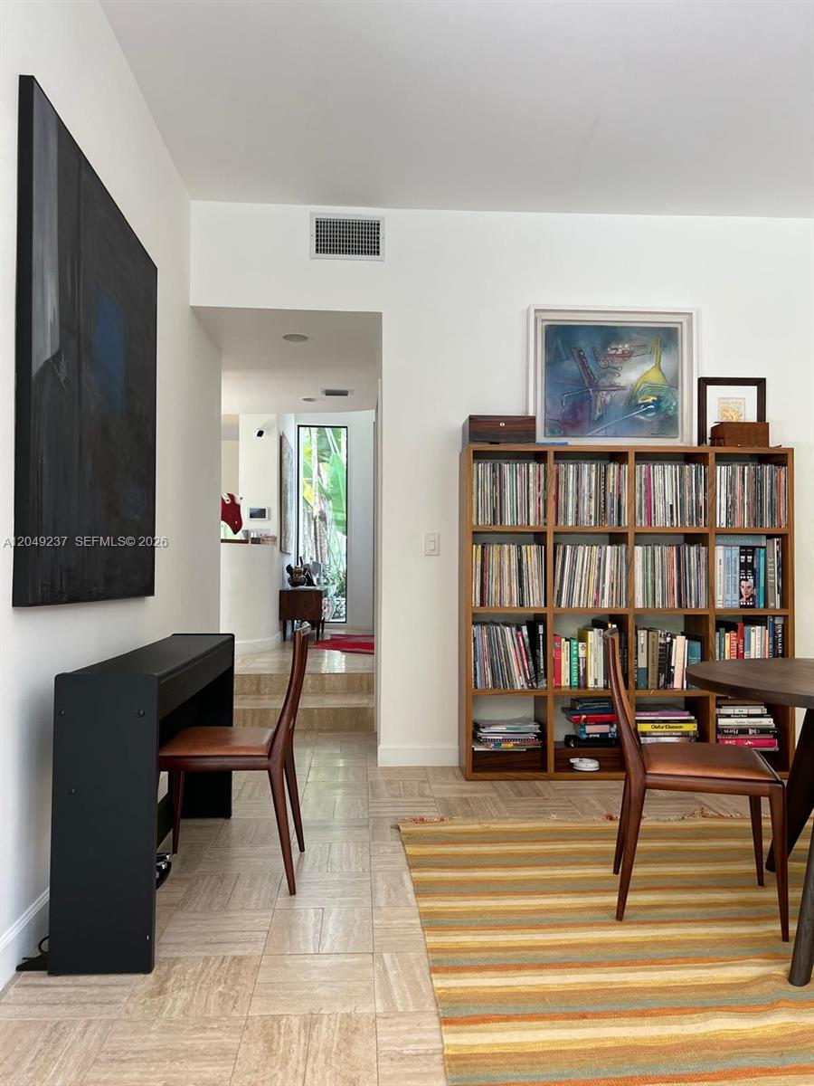 4101 Battersea Road, Unit 1 Miami, FL 33133 - Photo 7 of 25