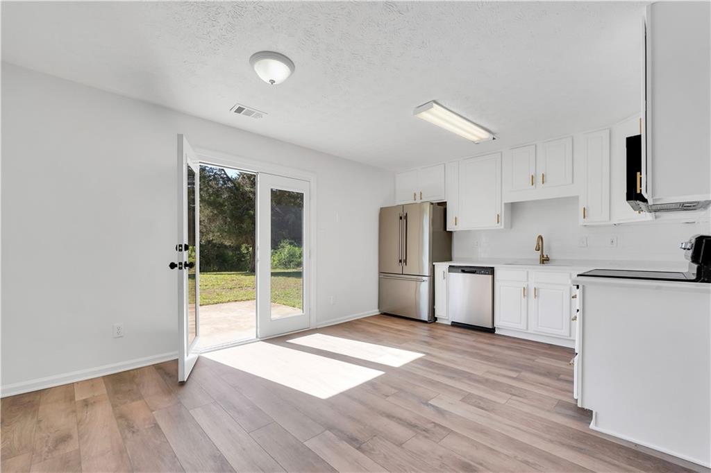 1187 Dixie Road Covington, GA 30014 - Photo 13 of 39