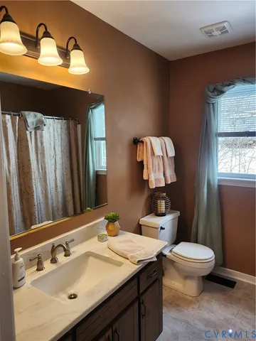 $419,500 | 4419 Boones Bluff Way, Chesterfield, VA 23832