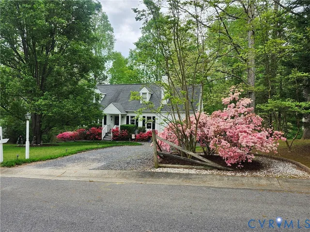 $419,500 | 4419 Boones Bluff Way, Chesterfield, VA 23832