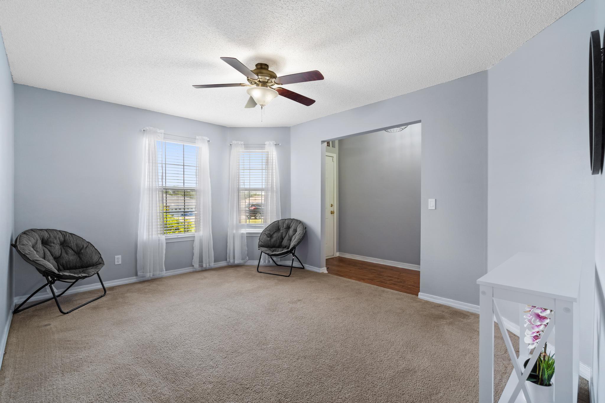 237 Trish Drive Crestview, FL 32536 - Photo 23 of 41 a living room with furniture and a window