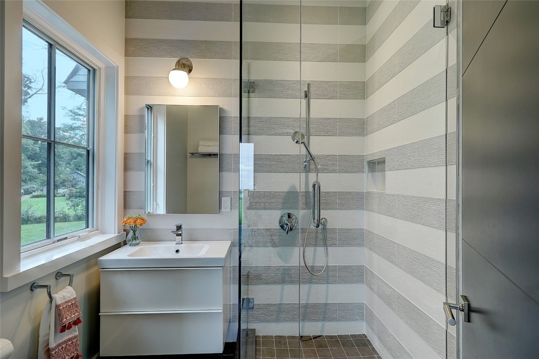 35 Fessenden Road Barrington, RI 02806 - Photo 30 of 50