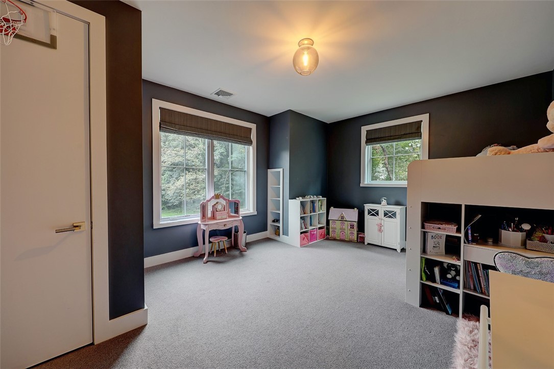 35 Fessenden Road Barrington, RI 02806 - Photo 36 of 50