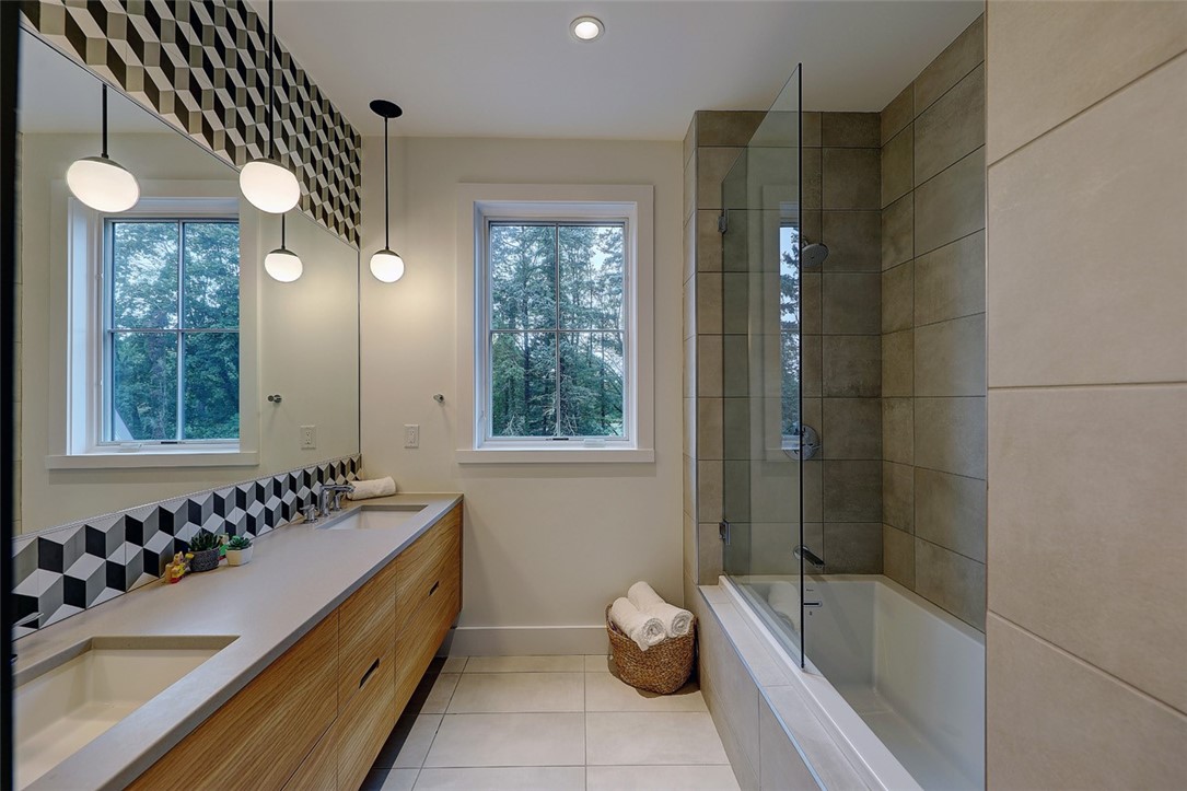 35 Fessenden Road Barrington, RI 02806 - Photo 42 of 50