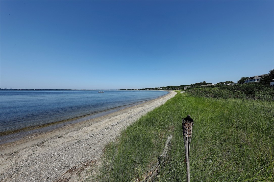 35 Fessenden Road Barrington, RI 02806 - Photo 48 of 50