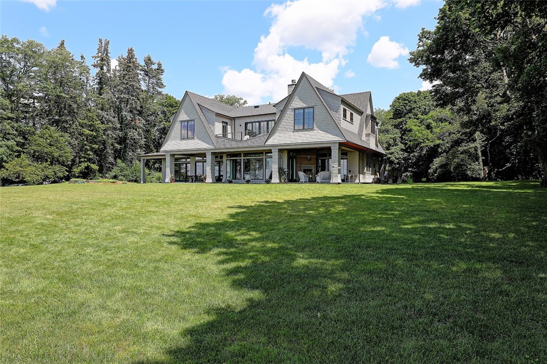 35 Fessenden Road Barrington, RI 02806 - Photo 6 of 50