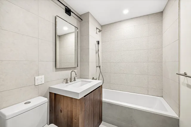 $2,295,000 | 104 Newel Street, Unit 1 | Greenpoint