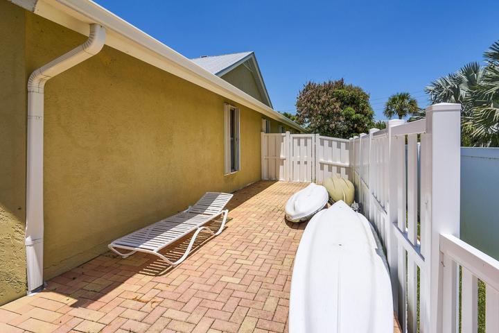 137 Queens Road Fort Pierce, FL 34949 - Photo 33 of 43 33