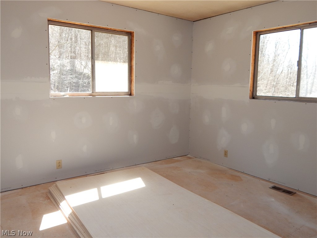 1144 Back Fork Road Big Springs, WV 26137 - Photo 12 of 22 Gallery Image 12