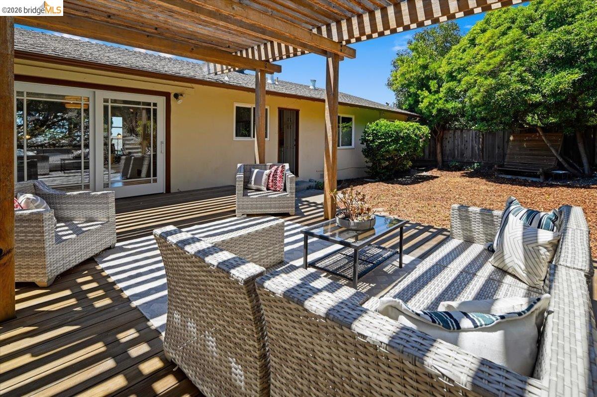 132 Rishell Drive Oakland, CA 94619 - Photo 34 of 42