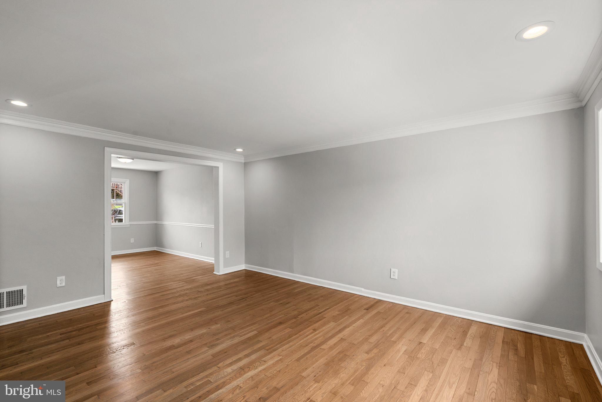 5635 Utrecht Road Baltimore, MD 21206 - Photo 3 of 30 Gallery Image 3