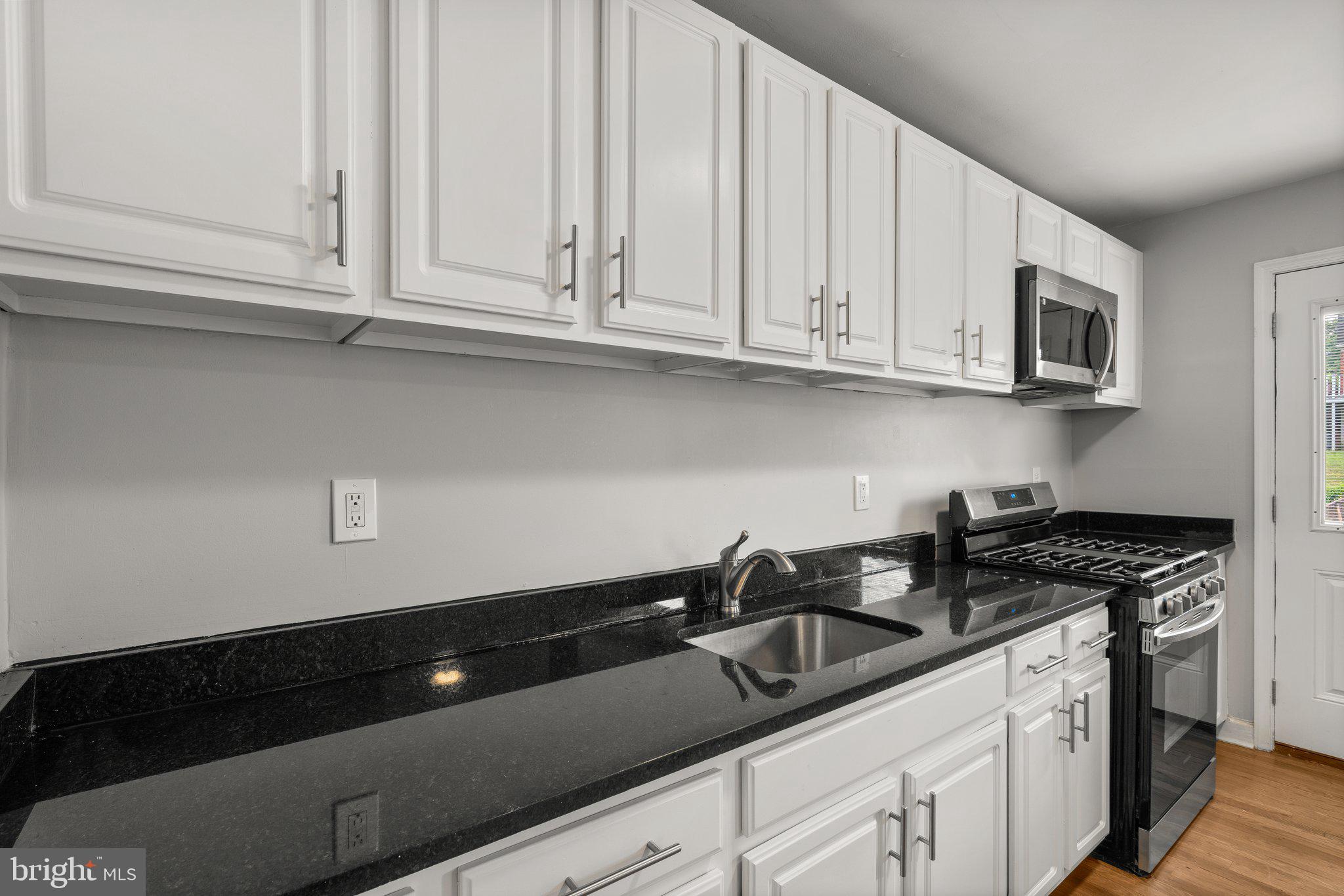 5635 Utrecht Road Baltimore, MD 21206 - Photo 8 of 30 Gallery Image 8