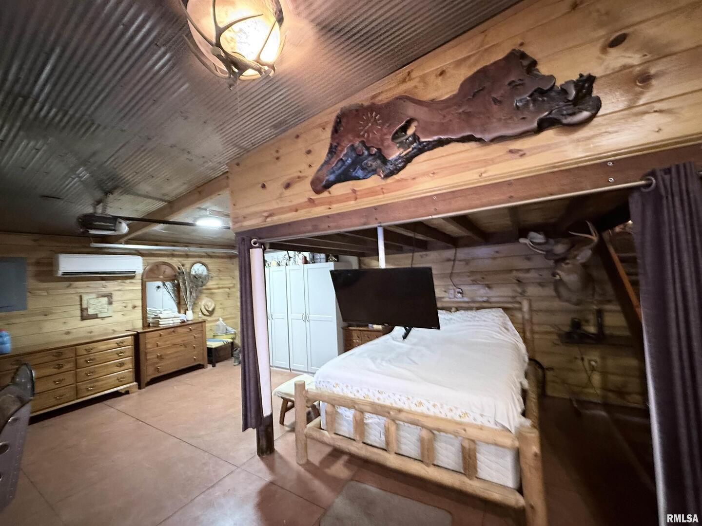 5435 Hickory Ridge Road Pomona, IL 62975 - Photo 35 of 77 a bed room with a bed
