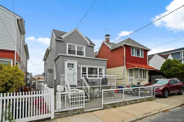 $848,000 | 48 Gotham Avenue | Gerritsen Beach