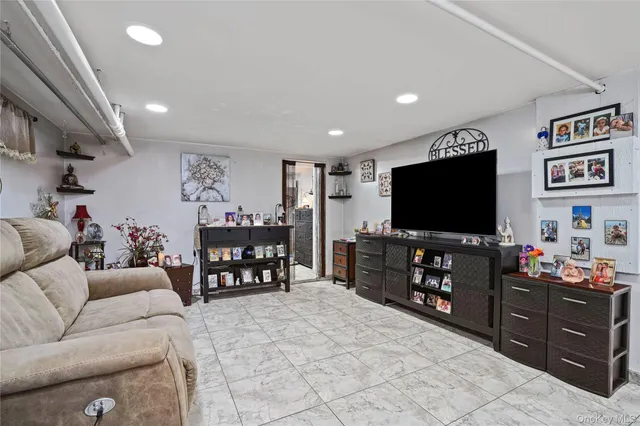 $848,000 | 48 Gotham Avenue | Gerritsen Beach