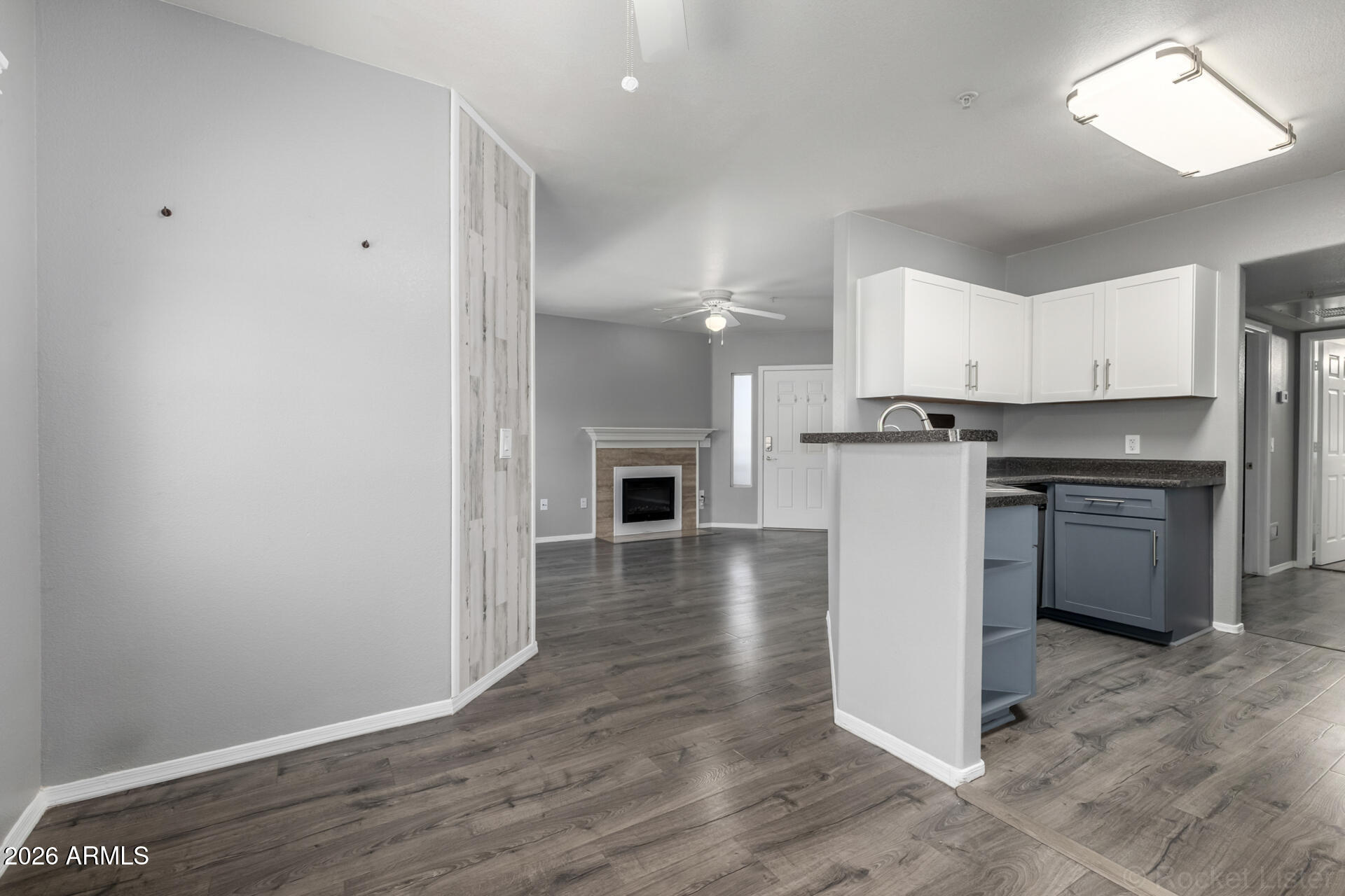 1295 North Ash Street, Unit 121 Gilbert, AZ 85233 - Photo 8 of 30 08 Ash 121