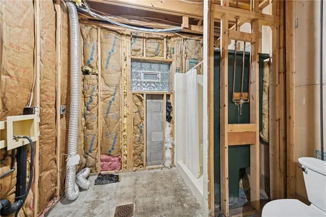 $375,000 | 10 Thomas Jefferson Drive, Irwin, PA 15642