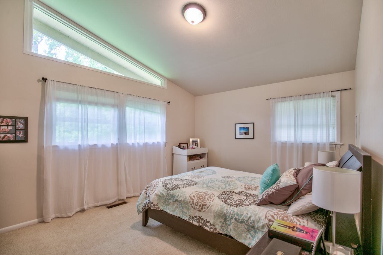 913 Waverly Road Tallahassee, FL 32312 - Photo 3 of 11 Gallery Image 3