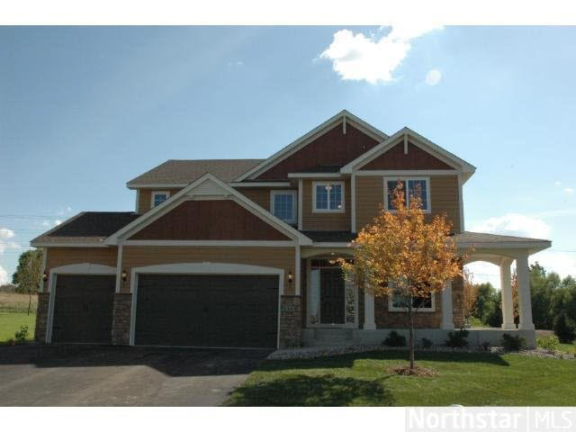 1354 Ridge Lane Shakopee, MN 55379 - Photo 1 of 14 Gallery Image 1