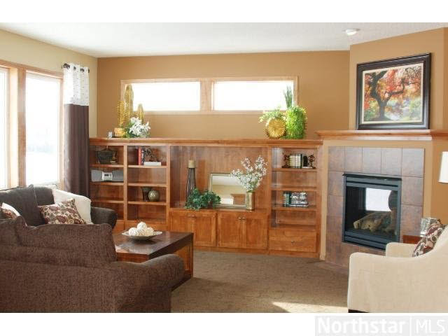 1354 Ridge Lane Shakopee, MN 55379 - Photo 4 of 14 Gallery Image 4