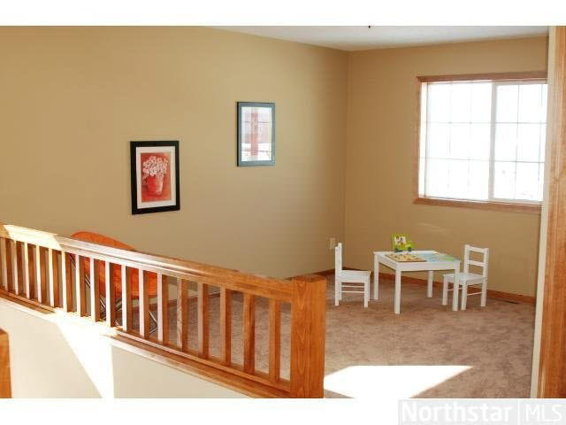 1354 Ridge Lane Shakopee, MN 55379 - Photo 7 of 14 Gallery Image 7