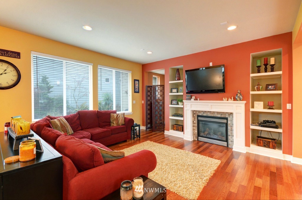 18304 36th Avenue Southeast Bothell, WA 98012 - Photo 5 of 24