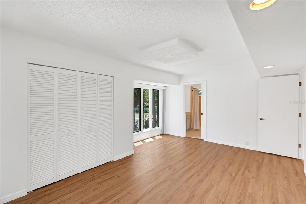 4051 North Shell Road Siesta Key, FL 34242 - Photo 19 of 63
