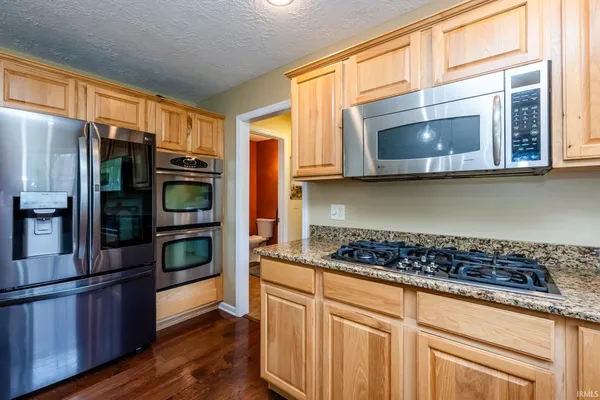 $579,999 | 51855 Deer Trail Court, Granger, IN 46530