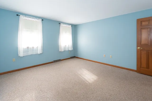 a picture of a wall with a white wall