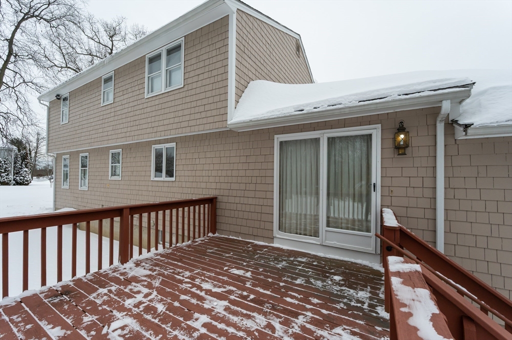 28 Bridal Path Road Dracut, MA 01826 - Photo 31 of 39