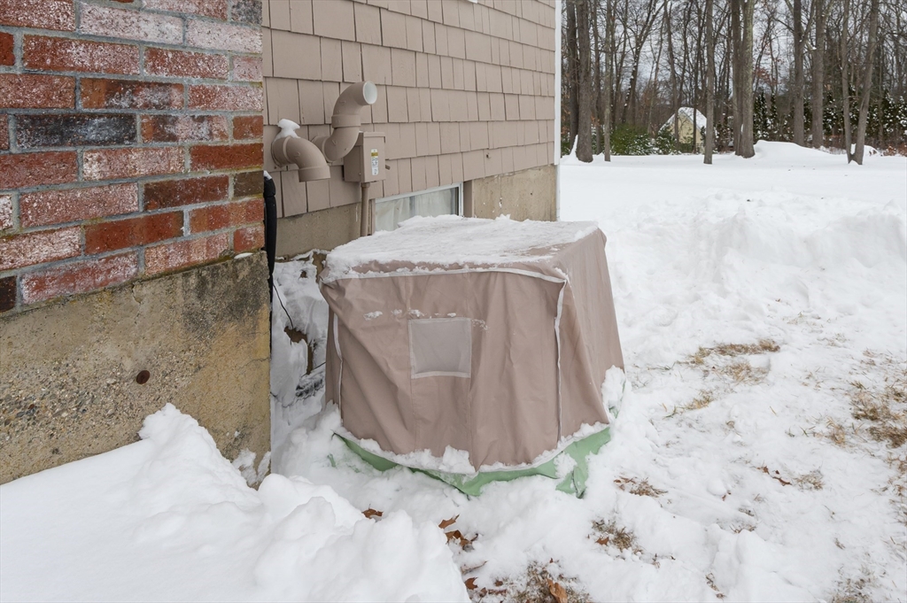 28 Bridal Path Road Dracut, MA 01826 - Photo 32 of 39