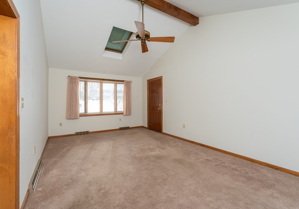 28 Bridal Path Road Dracut, MA 01826 - Photo 6 of 39