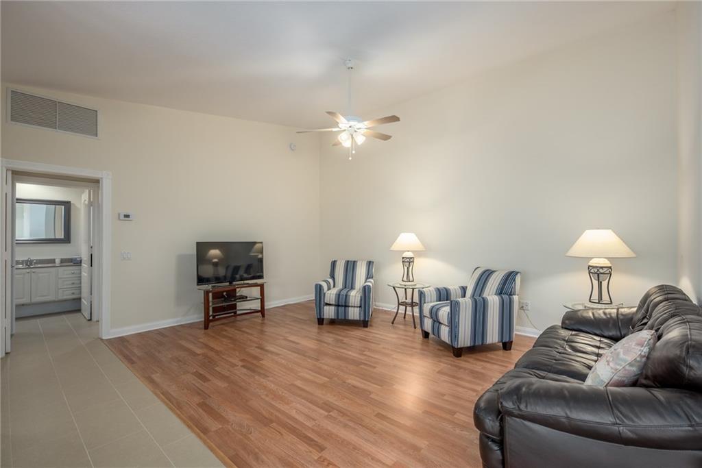 906 Southwest Balmoral Trace Stuart, FL 34997 - Photo 5 of 20 Gallery Image 5